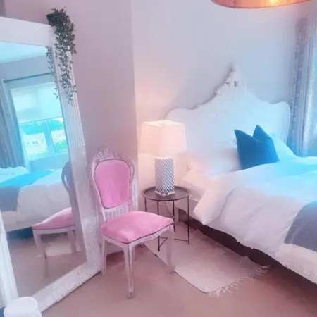Stylish House In Dublin בית נופש לוקאן
