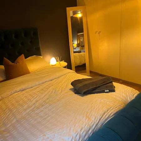 Cozy 3 Bed House In Dublin * Lucan