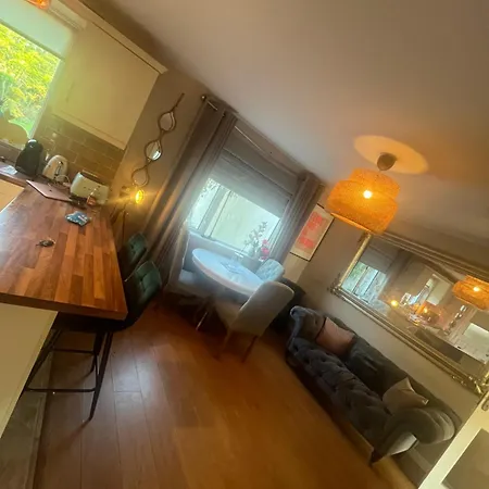 Nyaraló Cozy 3 Bed House In Dublin Lucan