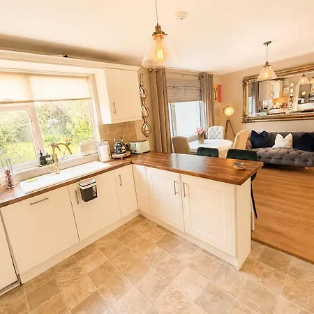 Cozy 3 Bed House In Dublin Nyaraló *