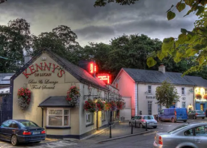 3 Bedroom House In Dublin *